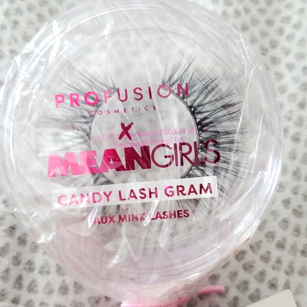 Eyelashes